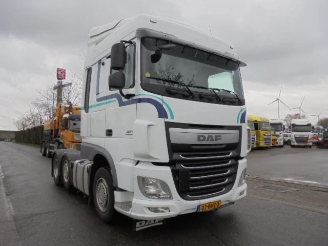 DAF XF 440 6x2 - Cabeza tractora: foto 3 DAF XF 440 6x2 - Cabeza tractora: foto 3
