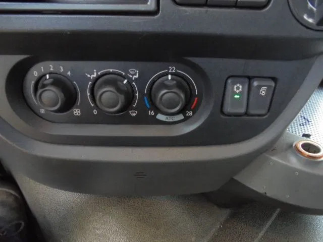 Cabeza tractora DAF XF 440: foto 12