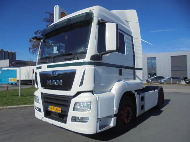 MAN TGS 18.320 - Cabeza tractora: foto 1 MAN TGS 18.320 - Cabeza tractora: foto 1