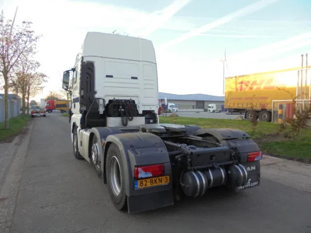 MAN TGX 26.500 XXL 6X2 NEW TYPE TACHO - Cabeza tractora: foto 3 MAN TGX 26.500 XXL 6X2 NEW TYPE TACHO - Cabeza tractora: foto 3