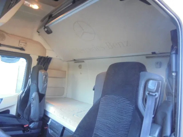 Cabeza tractora Mercedes-Benz Actros 1842 LS NL TRUCK: foto 10 Cabeza tractora Mercedes-Benz Actros 1842 LS NL TRUCK: foto 10