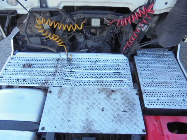 Cabeza tractora Mercedes-Benz Actros 1842 LS NL TRUCK: foto 16 Cabeza tractora Mercedes-Benz Actros 1842 LS NL TRUCK: foto 16