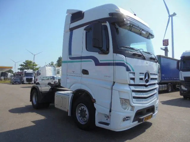Mercedes-Benz Actros 1843 - Cabeza tractora: foto 3 Mercedes-Benz Actros 1843 - Cabeza tractora: foto 3