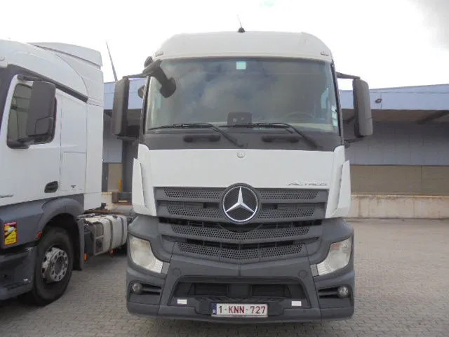 Mercedes-Benz Actros 1943 BELGIUM REGISTRATION TUV 06-2026 12X IN STOCK - Cabeza tractora: foto 2 Mercedes-Benz Actros 1943 BELGIUM REGISTRATION TUV 06-2026 12X IN STOCK - Cabeza tractora: foto 2