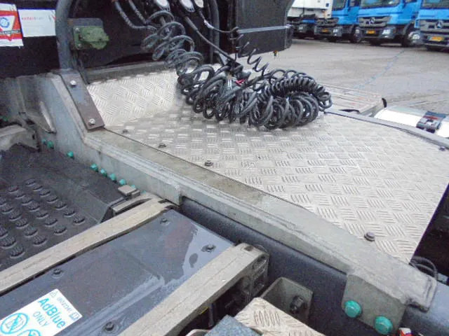 Cabeza tractora Renault T460 + HIAB 158 E5: foto 13