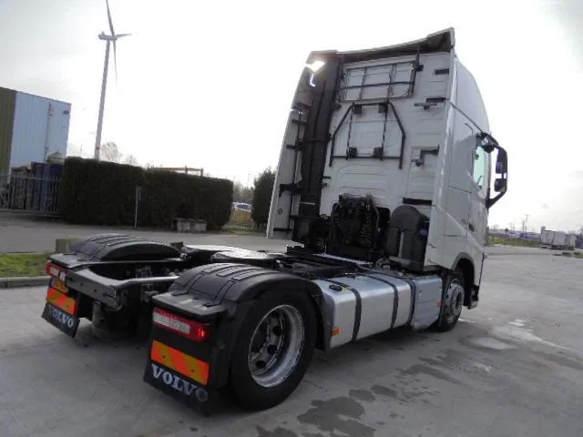 Volvo FH 420 MEGA NL TRUCK APK /TUV 01-05-2026 - Cabeza tractora: foto 5 Volvo FH 420 MEGA NL TRUCK APK /TUV 01-05-2026 - Cabeza tractora: foto 5