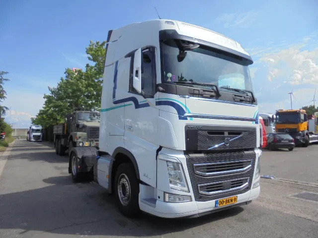 Volvo FH 420 NL TRUCK - Cabeza tractora: foto 3 Volvo FH 420 NL TRUCK - Cabeza tractora: foto 3