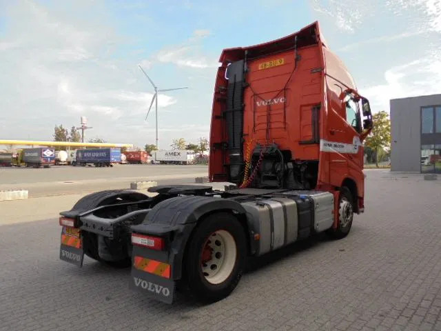 Volvo FH 460 - Cabeza tractora: foto 4 Volvo FH 460 - Cabeza tractora: foto 4