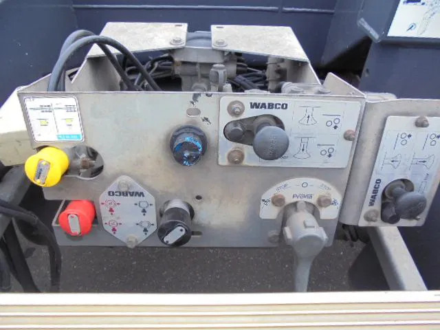 Semirremolque portacontenedore/ Intercambiable D-Tec CT-53-04D: foto 10 Semirremolque portacontenedore/ Intercambiable D-Tec CT-53-04D: foto 10