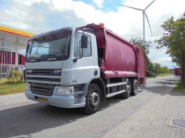 DAF CF 250 6x2 - Camión de basura: foto 1 DAF CF 250 6x2 - Camión de basura: foto 1