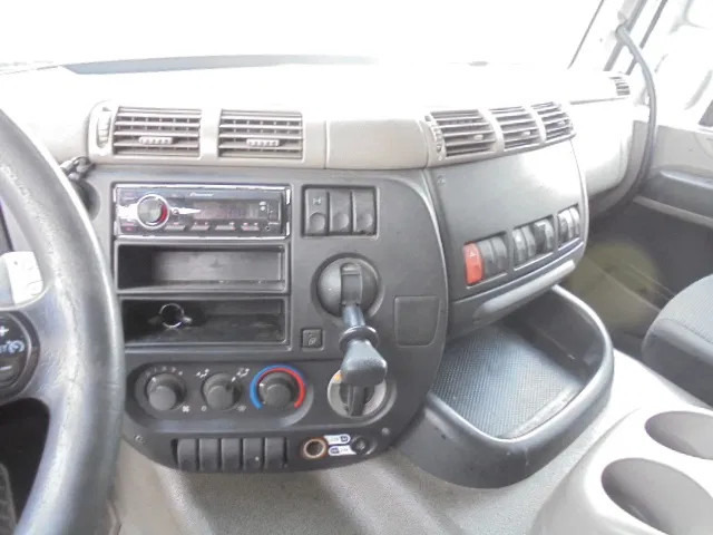 Camión chasis DAF CF 250 NL TRUCK: foto 8