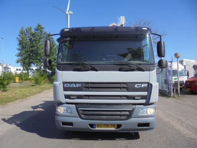 DAF CF 75.310 FAN 6x2 NL TRUCK - Camión chasis: foto 2 DAF CF 75.310 FAN 6x2 NL TRUCK - Camión chasis: foto 2