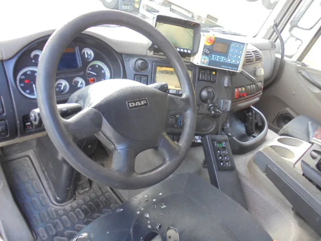 Camión de basura DAF CF 75 6X2: foto 20