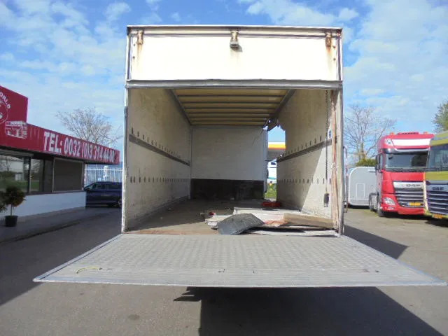 DAF LF 220 - Camión caja cerrada: foto 5 DAF LF 220 - Camión caja cerrada: foto 5