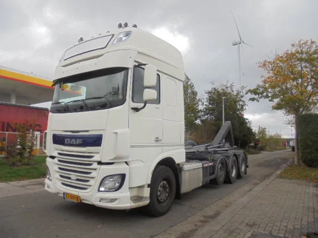 DAF XF 106 510 8X2 TRIPLE NL TRUCK - Camión multibasculante: foto 1 DAF XF 106 510 8X2 TRIPLE NL TRUCK - Camión multibasculante: foto 1