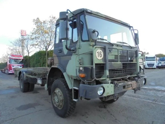 DAF YA 5444 4X4 - Camión portacontenedore/ Intercambiable: foto 3 DAF YA 5444 4X4 - Camión portacontenedore/ Intercambiable: foto 3