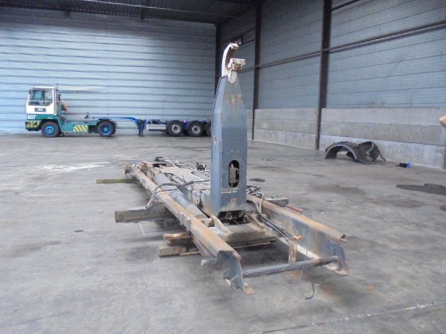 Diversen MILTRA MB 20 PCA - Camión multibasculante: foto 2 Diversen MILTRA MB 20 PCA - Camión multibasculante: foto 2