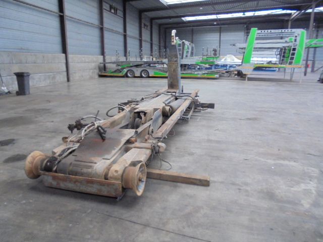 Diversen MILTRA MB 20 PCA - Camión multibasculante: foto 3 Diversen MILTRA MB 20 PCA - Camión multibasculante: foto 3