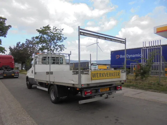 Iveco Daily 70 C18 + NL KENTEKEN APK TOT 19-07-2026 - Camión caja abierta: foto 5 Iveco Daily 70 C18 + NL KENTEKEN APK TOT 19-07-2026 - Camión caja abierta: foto 5
