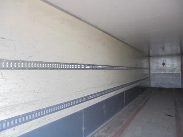 Semirremolque caja cerrada Kögel S 24: foto 15
