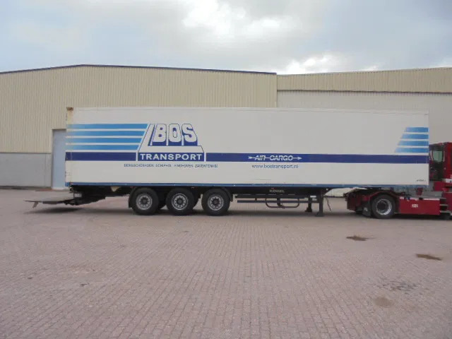 Semirremolque caja cerrada Kögel S 24: foto 6