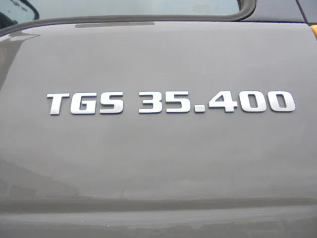 Camión volquete MAN TGS 35.400 8X4 RHD: foto 7 Camión volquete MAN TGS 35.400 8X4 RHD: foto 7