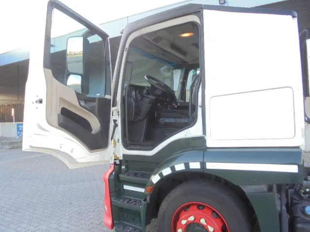 Camión portavehículos Mercedes-Benz Actros 2340 LL: foto 6 Camión portavehículos Mercedes-Benz Actros 2340 LL: foto 6