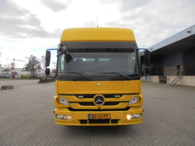 Mercedes-Benz Atego 1224 240 PS NL TRUCK - Grua de remolque autos: foto 2 Mercedes-Benz Atego 1224 240 PS NL TRUCK - Grua de remolque autos: foto 2