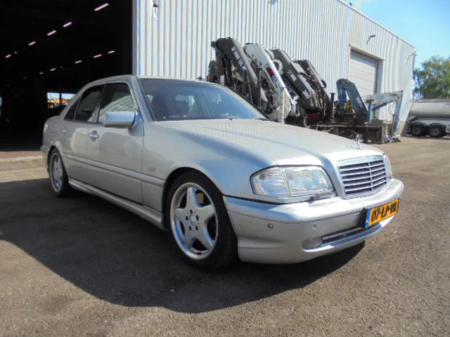 Mercedes-Benz C-Klasse 43 AMG - Sedan: foto 2 Mercedes-Benz C-Klasse 43 AMG - Sedan: foto 2