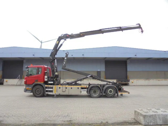 Scania P400 6X2 - Camión multibasculante, Camión grúa: foto 2 Scania P400 6X2 - Camión multibasculante, Camión grúa: foto 2