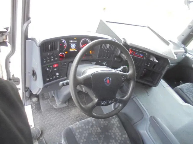 Camión portavehículos Scania P410 METAGO SUPERTRANS: foto 9 Camión portavehículos Scania P410 METAGO SUPERTRANS: foto 9