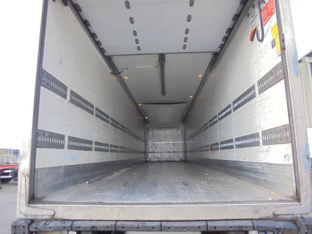Schmitz Cargobull SKO 18 NL TRAILER - Semirremolque isotérmico: foto 5 Schmitz Cargobull SKO 18 NL TRAILER - Semirremolque isotérmico: foto 5