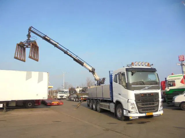 Volvo FH 460 FH 460 8X2 NL TRUCK - Camión grúa: foto 3 Volvo FH 460 FH 460 8X2 NL TRUCK - Camión grúa: foto 3