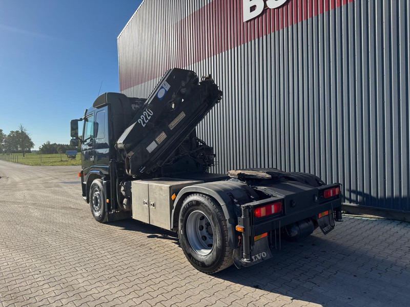 Volvo FM 12 + HMF 2220 K5 + remote control - Cabeza tractora: foto 4 Volvo FM 12 + HMF 2220 K5 + remote control - Cabeza tractora: foto 4