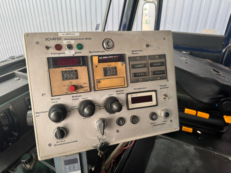 Camión cisterna para transporte de betún DAF 2800: foto 6