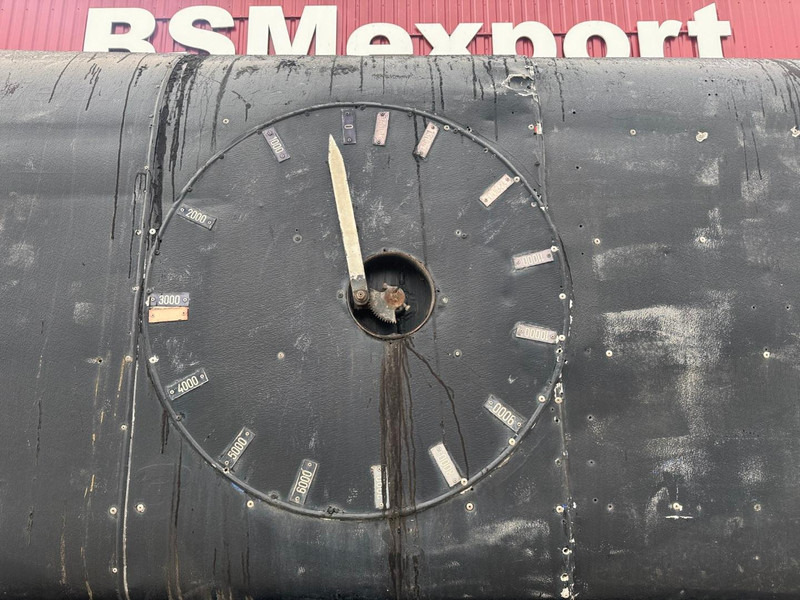 Camión cisterna para transporte de betún DAF 2800: foto 10