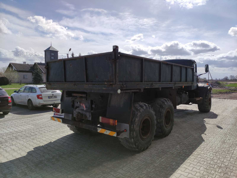 KRAZ 255 B 6x6 flatbed truck - Camión caja abierta: foto 4 KRAZ 255 B 6x6 flatbed truck - Camión caja abierta: foto 4