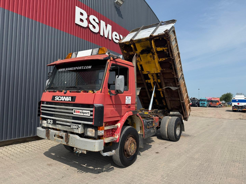 Camión volquete Scania 93, 4x4: foto 9
