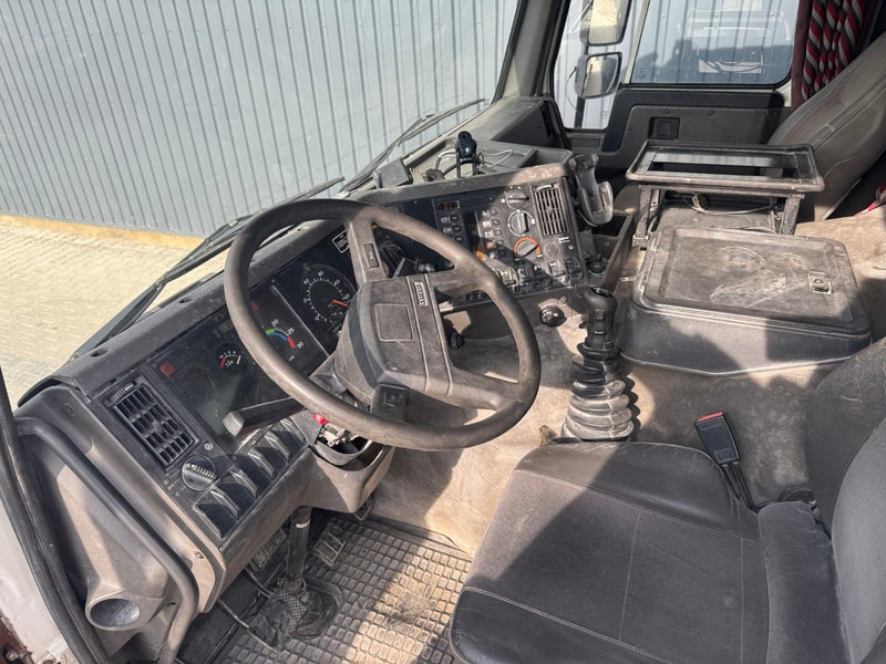 Volvo FL 7 260 - Camión cisterna: foto 5 Volvo FL 7 260 - Camión cisterna: foto 5