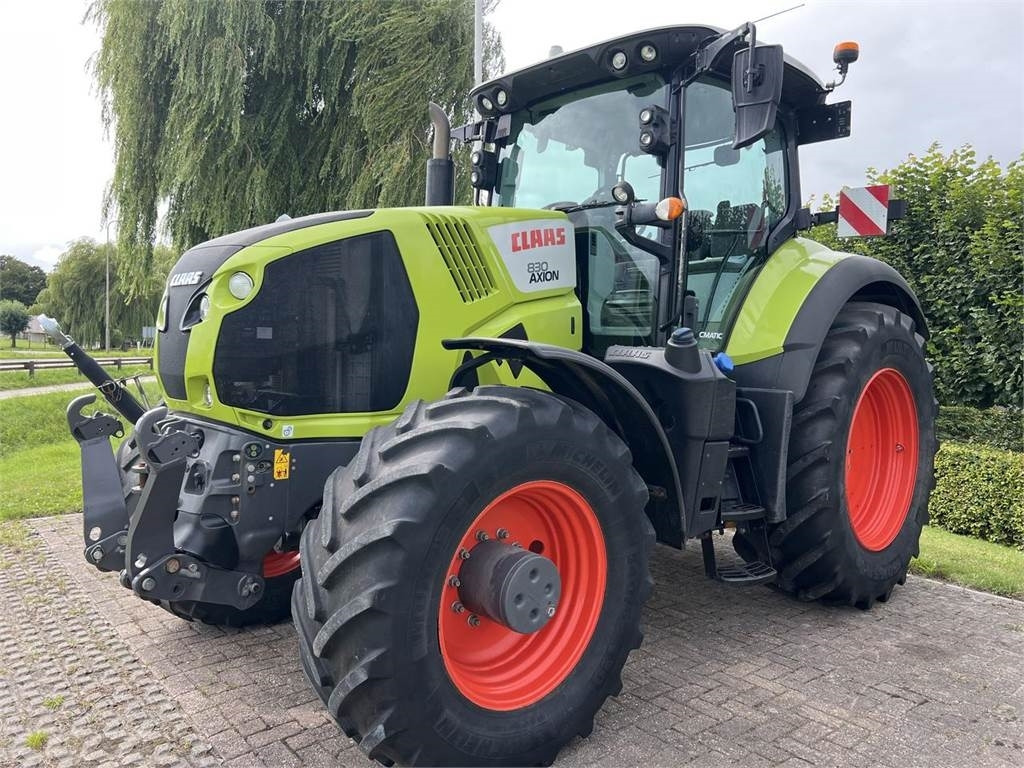 Claas Axion 830 - Tractor: foto 2 Claas Axion 830 - Tractor: foto 2