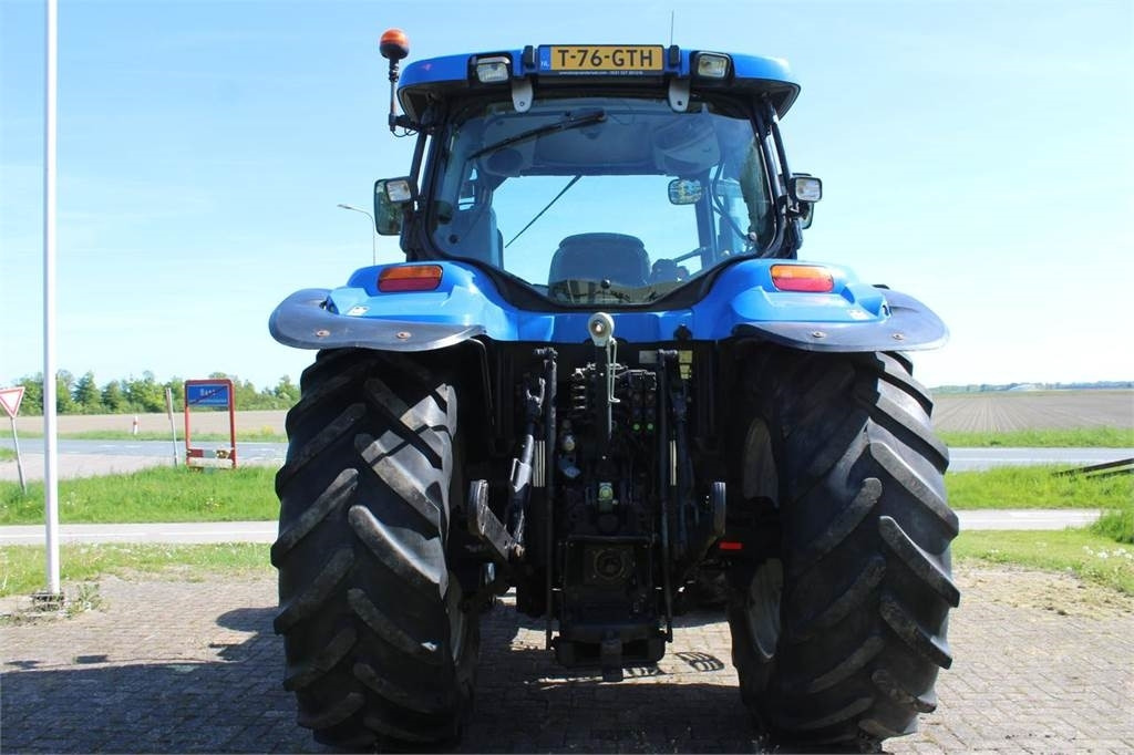 New Holland TSA135A - Tractor: foto 5 New Holland TSA135A - Tractor: foto 5