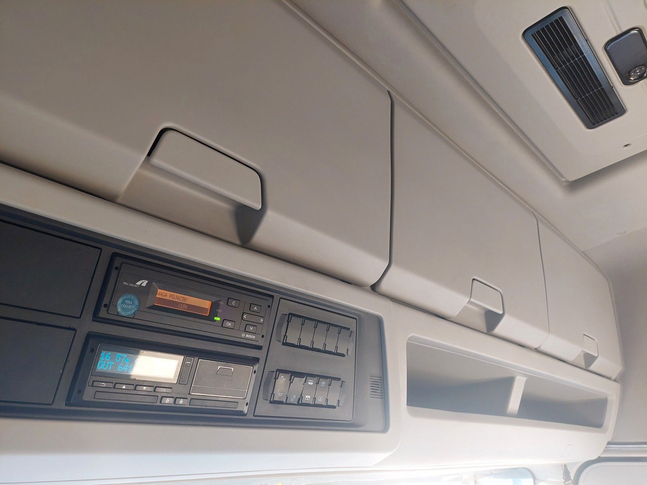 Cabeza tractora Ford F-Max 1850 LL: foto 30 Cabeza tractora Ford F-Max 1850 LL: foto 30