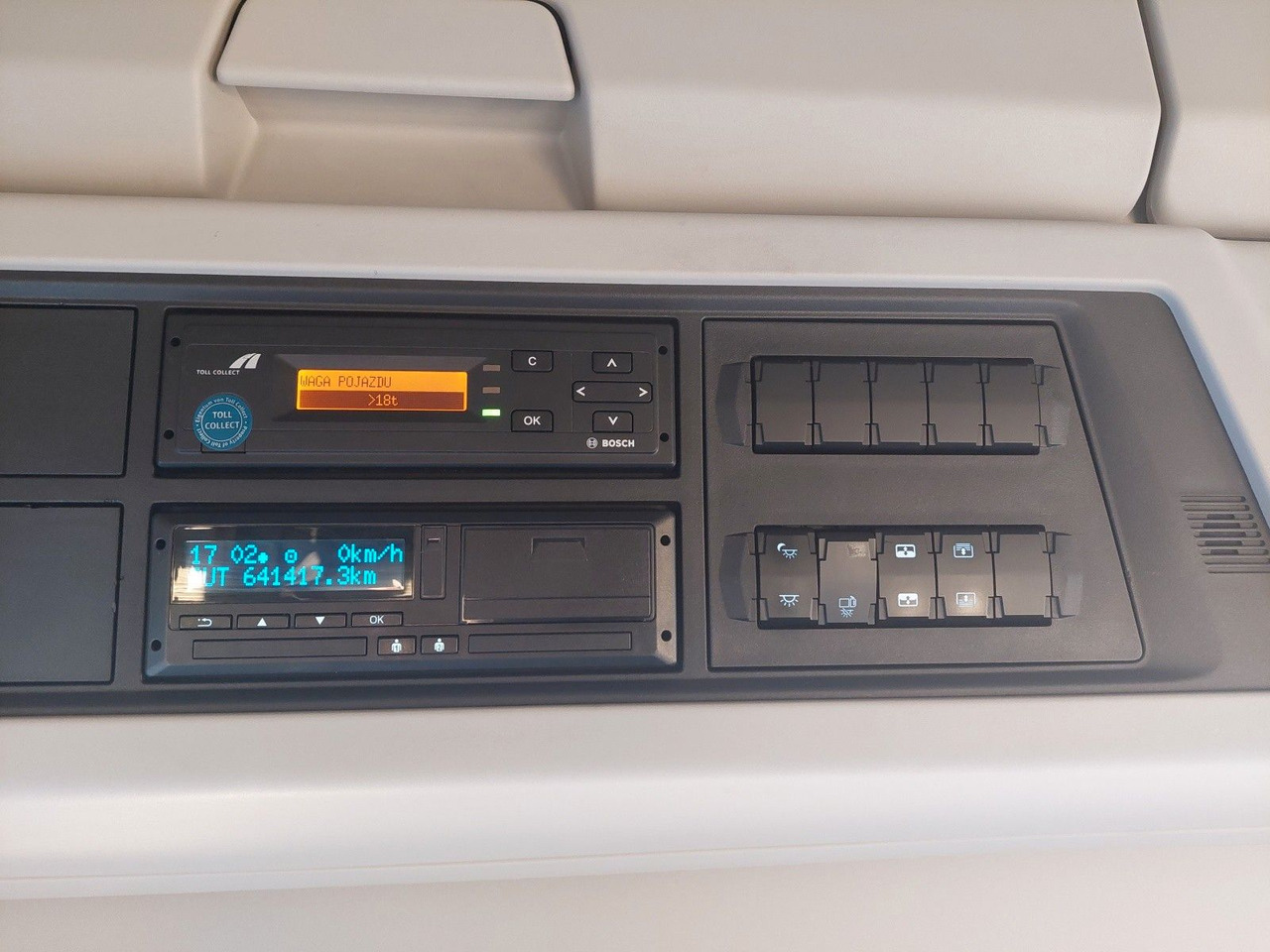 Cabeza tractora Ford F-Max 1850 LL: foto 45 Cabeza tractora Ford F-Max 1850 LL: foto 45