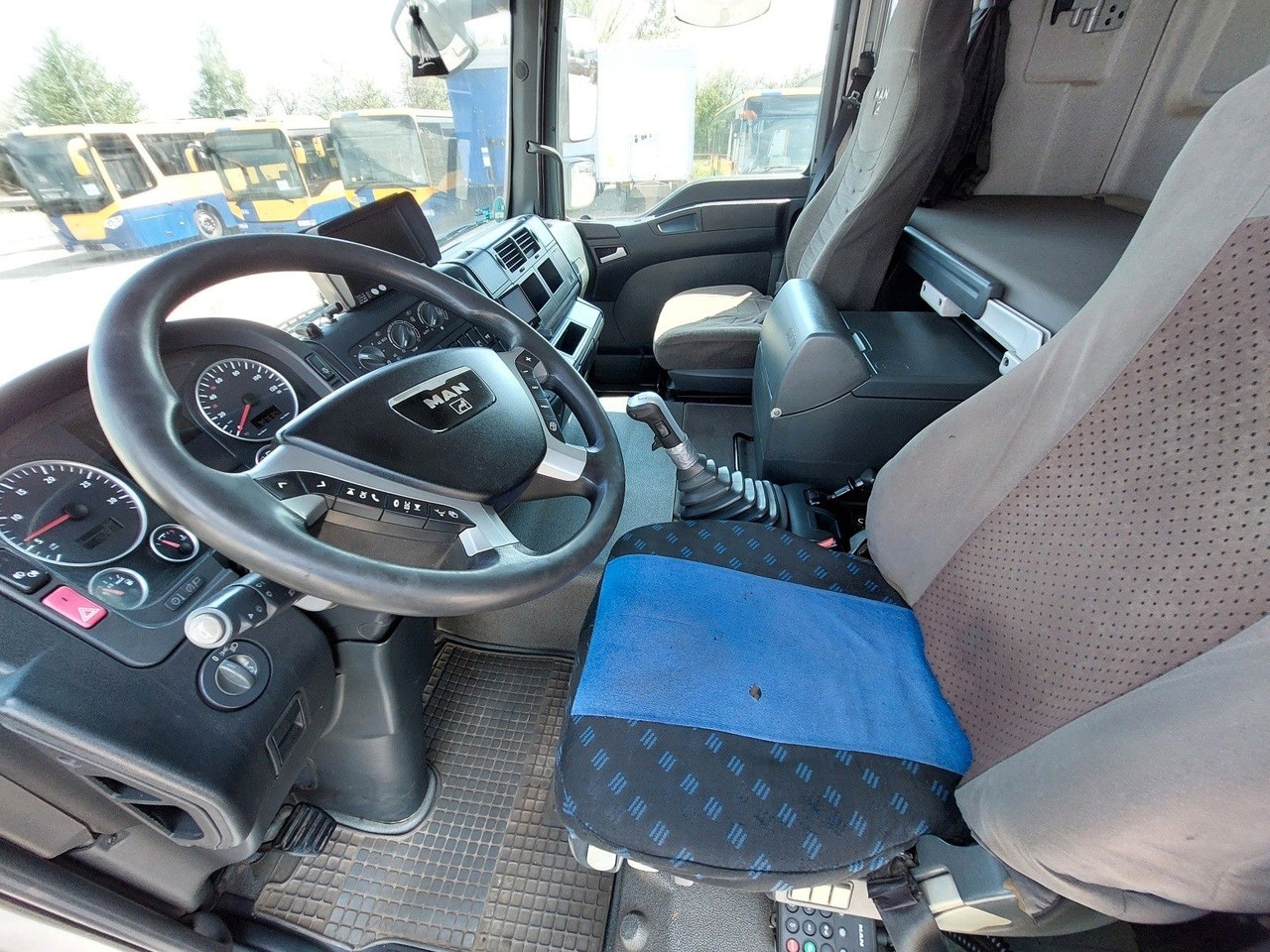 Camión caja abierta, Camión grúa MAN GA 26.320 6X2-2 BL + Kran Fassi F110AC22: foto 17 Camión caja abierta, Camión grúa MAN GA 26.320 6X2-2 BL + Kran Fassi F110AC22: foto 17