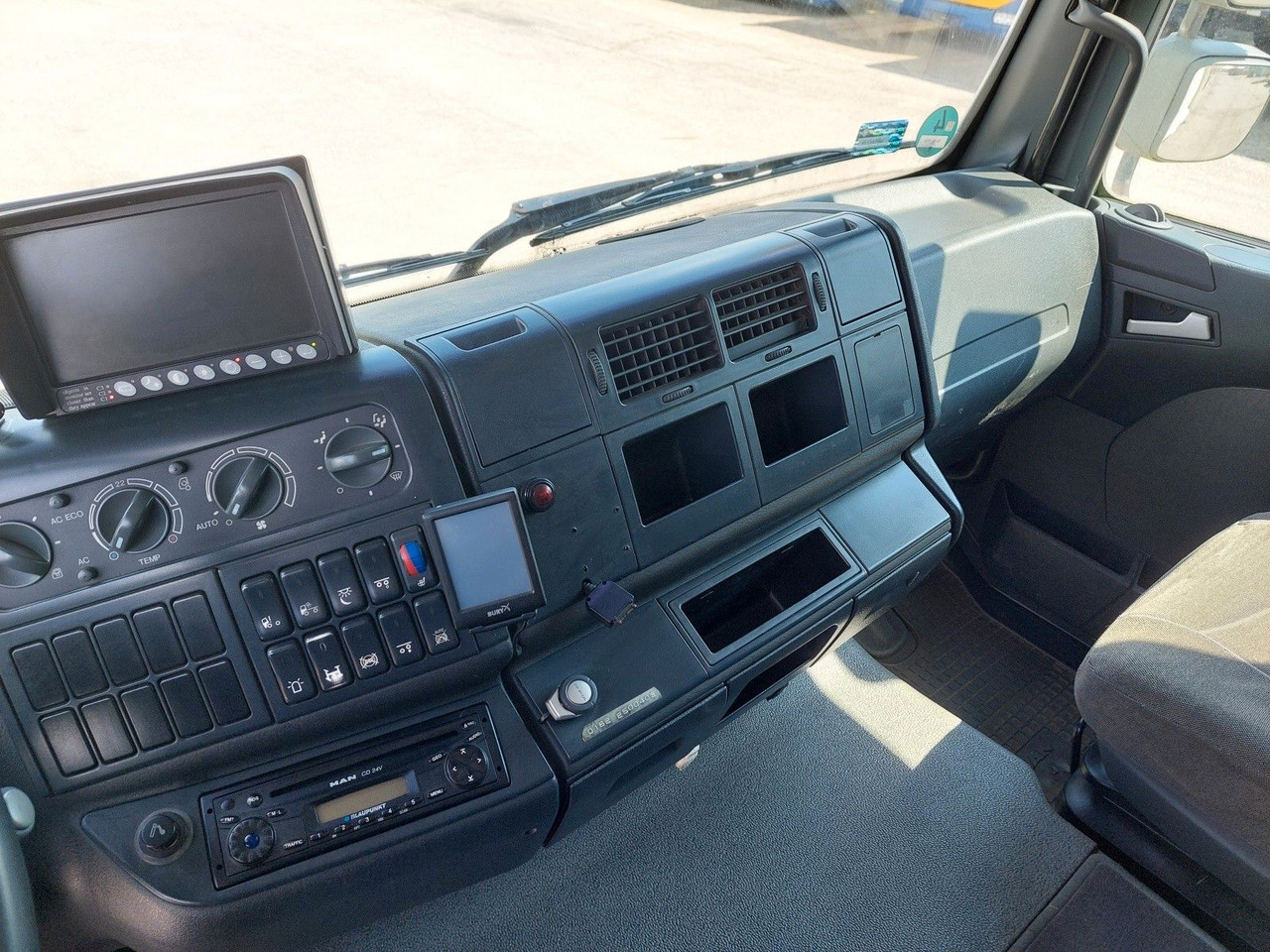 Camión caja abierta, Camión grúa MAN GA 26.320 6X2-2 BL + Kran Fassi F110AC22: foto 18 Camión caja abierta, Camión grúa MAN GA 26.320 6X2-2 BL + Kran Fassi F110AC22: foto 18