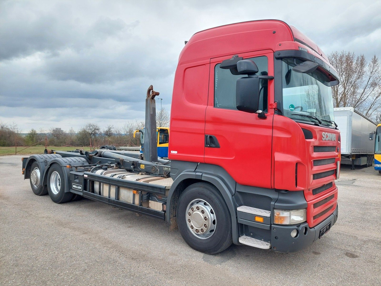 Scania R 400 LB 6x2/4 Meiller RK 20.65 - Camión multibasculante: foto 4 Scania R 400 LB 6x2/4 Meiller RK 20.65 - Camión multibasculante: foto 4