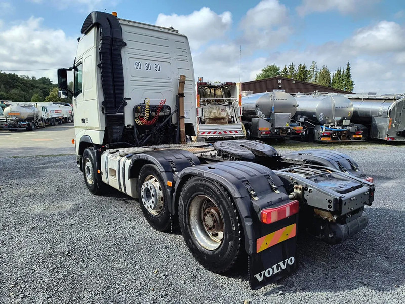 Cabeza tractora Volvo FH 13.520 6X2 - 90 TON - VOITH RETARDER - BIG AXLES - LIFTING AXLE: foto 7
