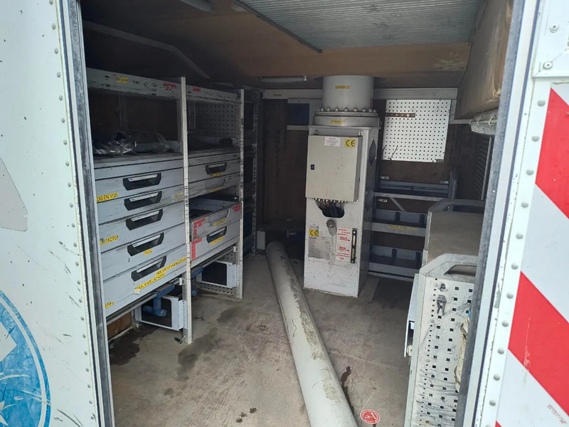 Camión Iveco EuroCargo 120 120E18 + COMET 151TAL (15 m): foto 13