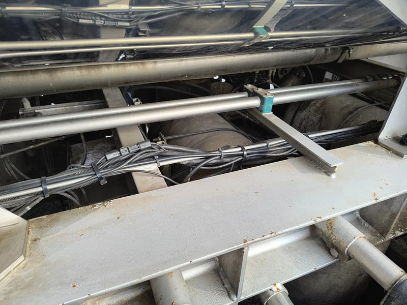 Semirremolque cisterna para transporte de leche ETA 29000L INSULATED INOX TANK - 1 COMP - PUMP: foto 13