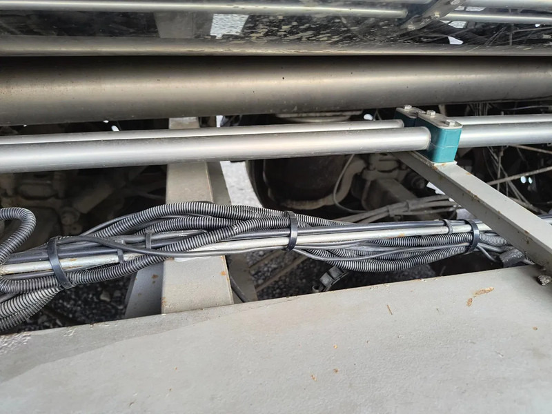 Semirremolque cisterna para transporte de leche ETA 29000L INSULATED INOX TANK - 1 COMP - PUMP: foto 11